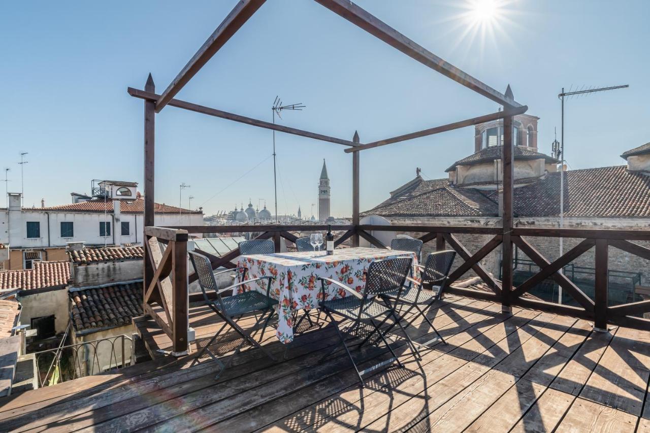 San Marco Vista Sui Tetti Veneziani Apartment Veneza Exterior foto