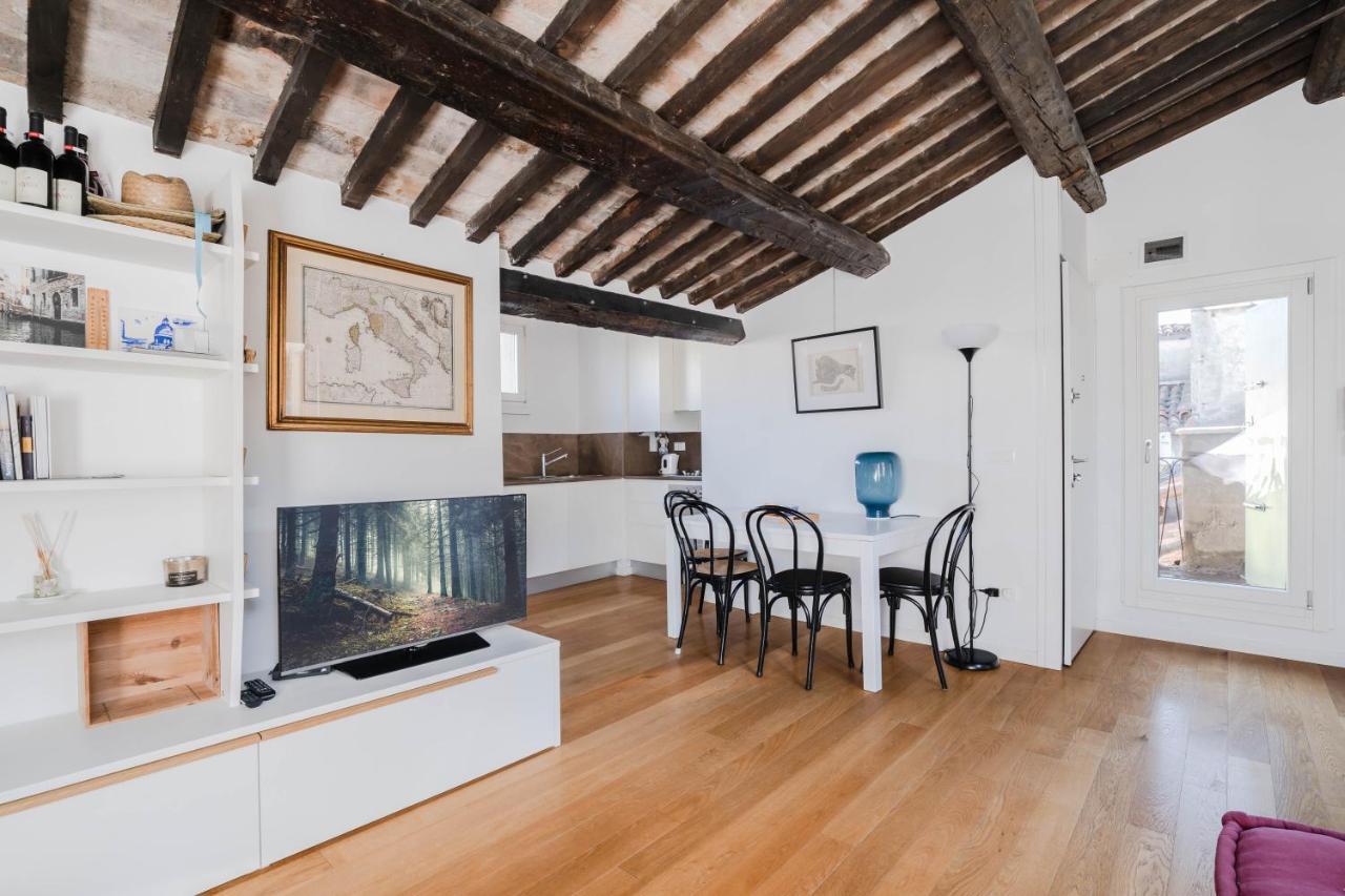 San Marco Vista Sui Tetti Veneziani Apartment Veneza Exterior foto